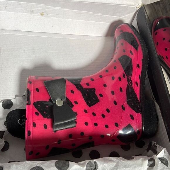 Iron Fist Rain Boot Size 5 - Picture 5 of 12